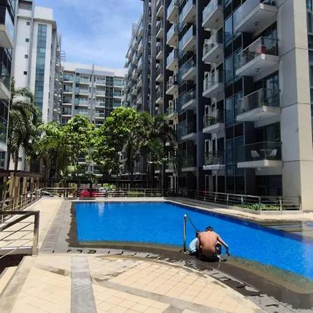 Affordable Rooms By Rqui Near Airports